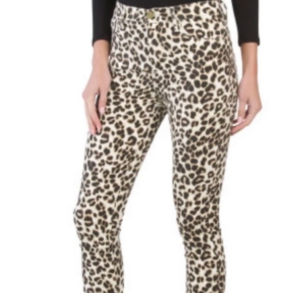 Frame High Rise Jeans - Picture 3 of 10